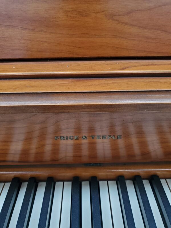 Piano Price Teeple Consola - vista lateral