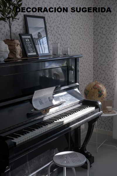 Piano Fritz Dobbert - detalle del teclado