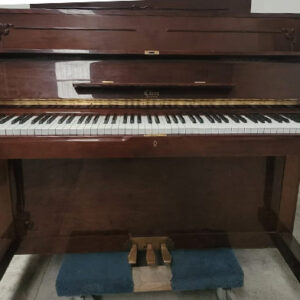 Piano Cline Cu-44 - vista lateral