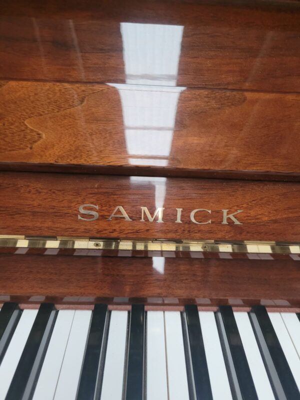 Piano Samick Wg-5 - detalle del teclado