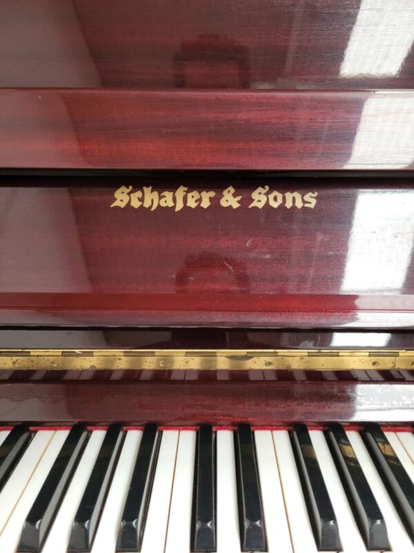 Piano Schafer Sons Vs-43F - vista lateral