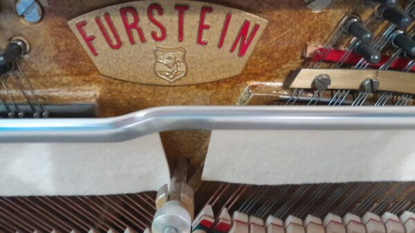 Piano Furstein Estudio - detalle del teclado