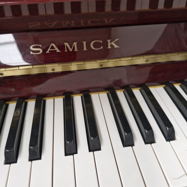 Piano Samick Estudio - mecanica interior