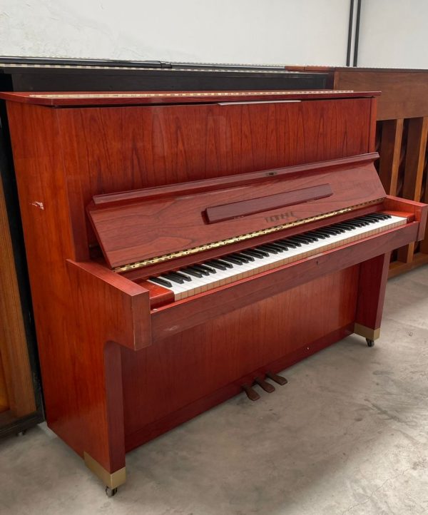 Piano Yamaha W104 - detalle del teclado