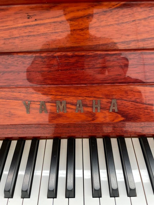 Piano Yamaha W104 - mecanica interior