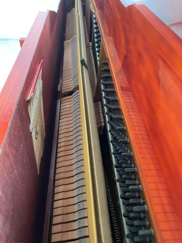 Piano Yamaha W104 Vertical - imagen 8