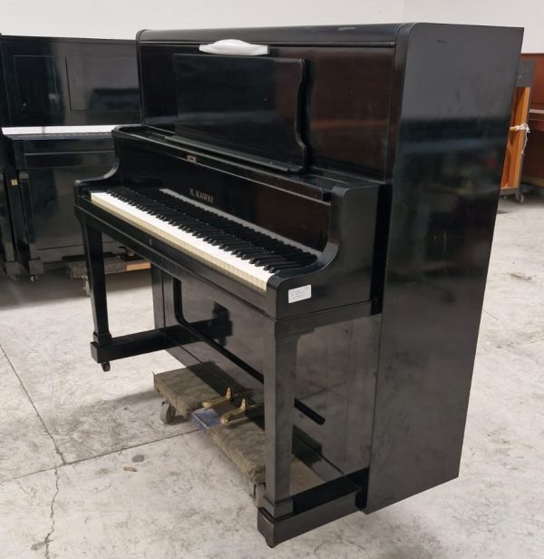 Piano Kawai K48 - vista lateral