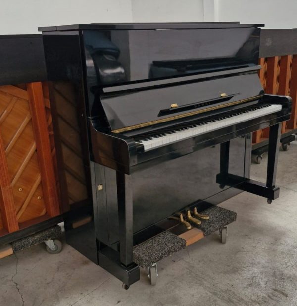 Piano Kawai Ku-1 - vista lateral