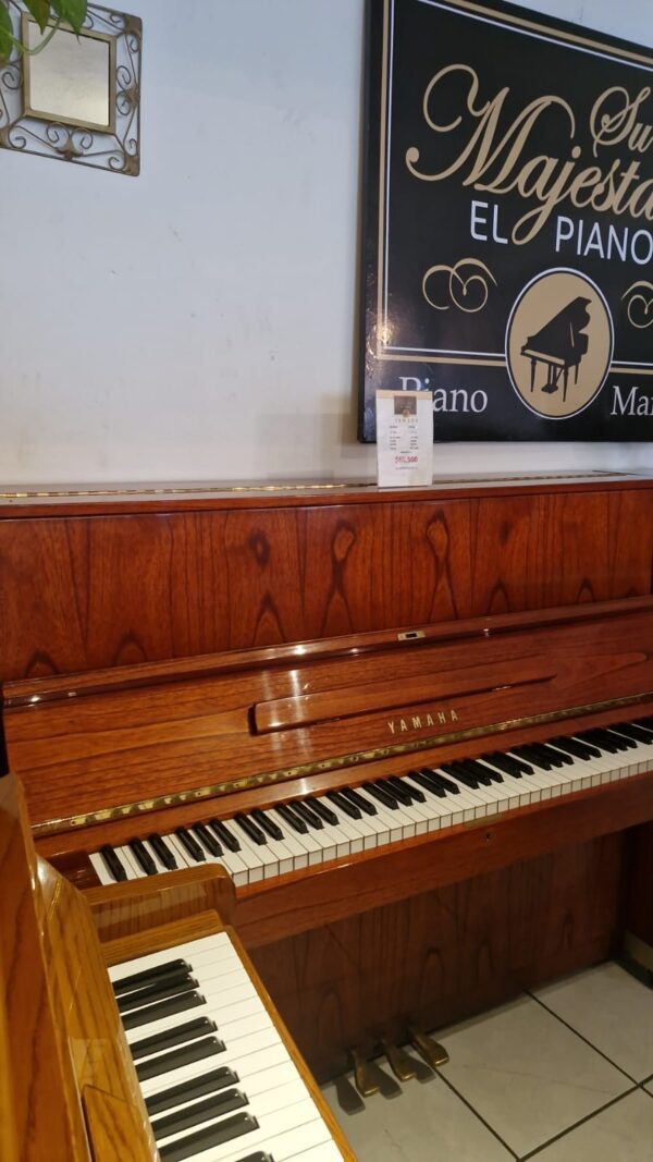 #2125042 Piano YAMAHA W, Calidad Sonora y Prestigio, Garantizado, Consola. - Imagen 4
