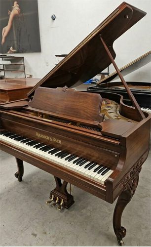 Piano Kranich Bach - detalle del teclado