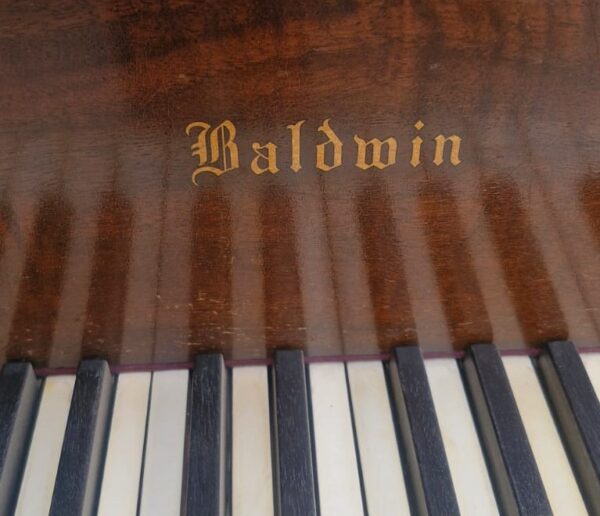 Piano Baldwin - vista lateral