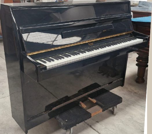 Piano Cline Cu-41 - vista lateral