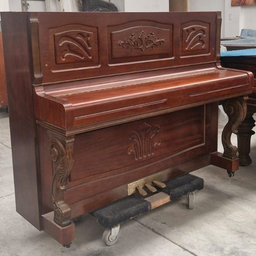 Piano Young Chang U-121 - detalle del teclado
