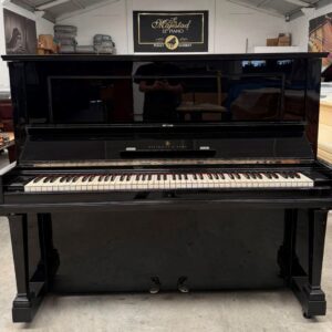 Piano Vertical Steinway & Sons - detalle del teclado