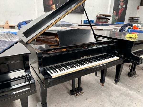 Piano Yamaha G3A - mecanica interior