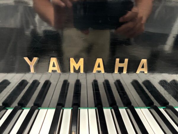 Piano Yamaha G3A de Cola - imagen 5