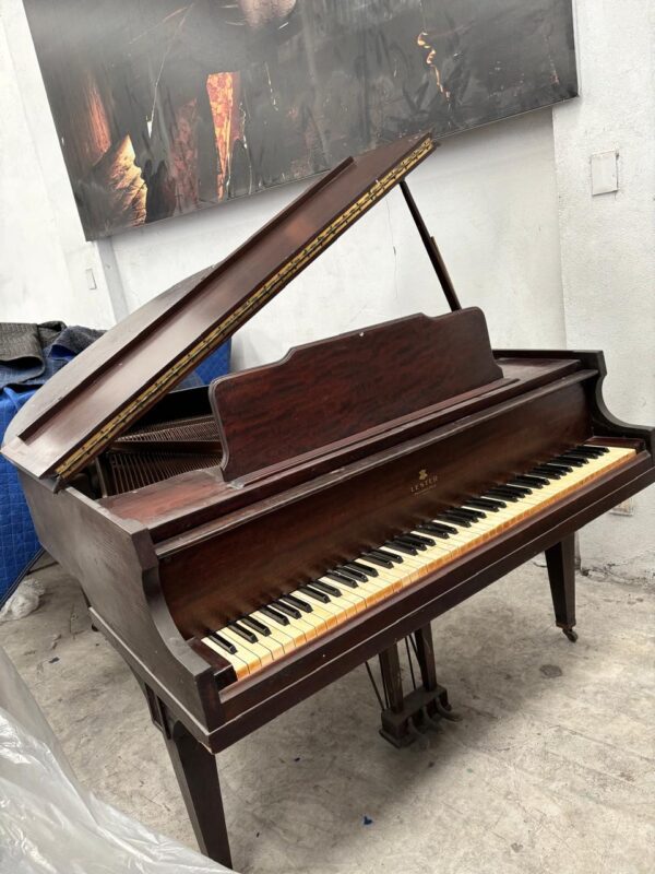 Piano Lester - mecanica interior
