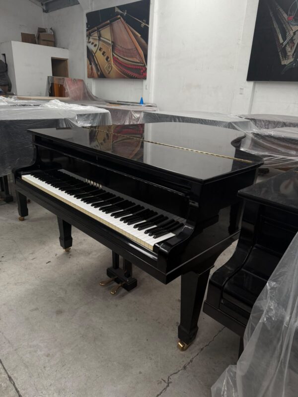 #694428 Piano YAMAHA NO. G3, Calidad y Prestigio. - Imagen 2